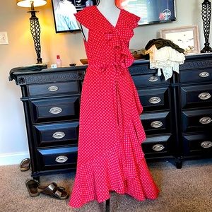 NWT red flowy  wrap dress size L ties at the waist.
